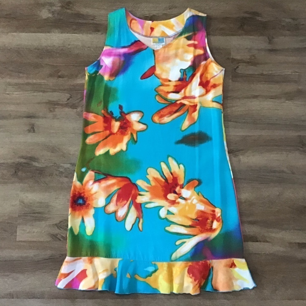 VINTAGE Sea Suns Dress Floral Hawaiian Flowers Bright Colorful Multico…